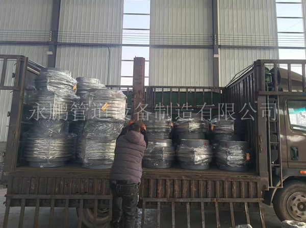 半三維波紋補償器發貨