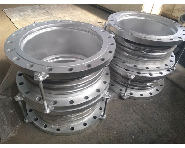 內壓波紋補償器